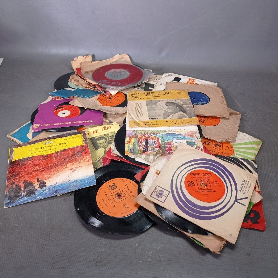Colección de Discos de Vinilo: Tango, Folclore y Música Navideña - imagen 2