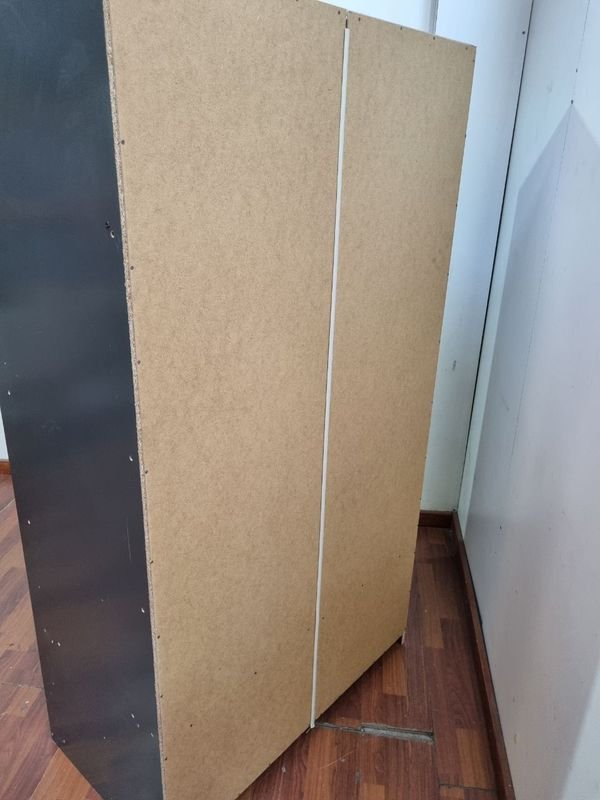 Placard de 2 Puertas con Espacio para Perchas - imagen 6