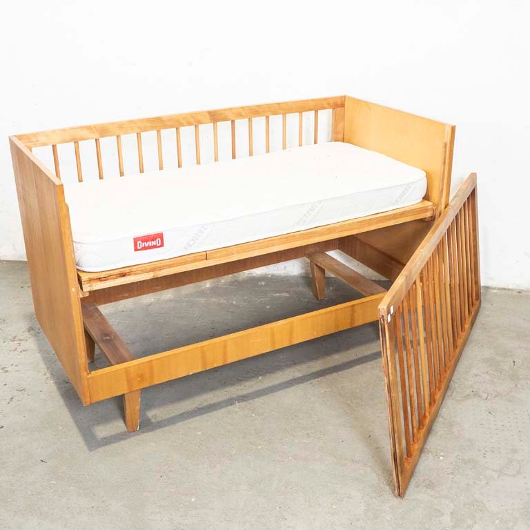 Item 2106229 - Image 2