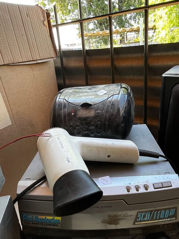Equipo de audio y electrodomésticos en venta - imagen 6
