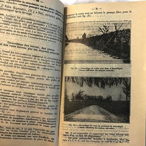 Lote de 12 Libros Antiguos en Francés Colección General Berisso - imagen 4