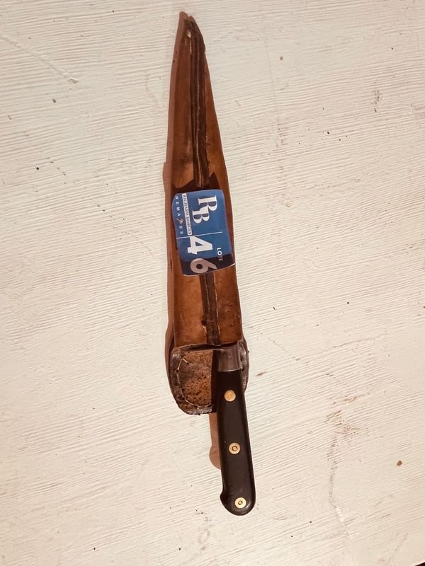 Lote siguiente: Cuchilla Francesa Con Vaina - Cuchillos y Herramientas