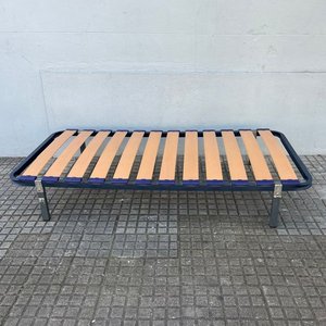 Lote siguiente: Base de Cama de 1 Plaza con Estructura de Hierro y Patas Desmontables