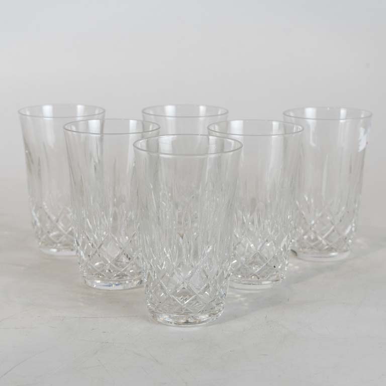 Lote anterior: 6 Vasos de cristal tallados - Medidas: 11.5cm 