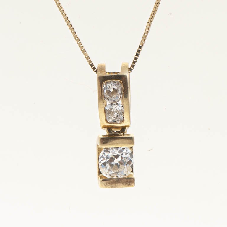 Lote anterior: Cadena con colgante oro 18k y brillantes