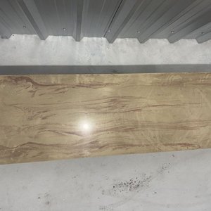 Mesa Baja con Tapa de Mármol y Patas Torneadas - imagen 1