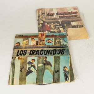 Lote siguiente: Dos Vinilos de Los Iracundos