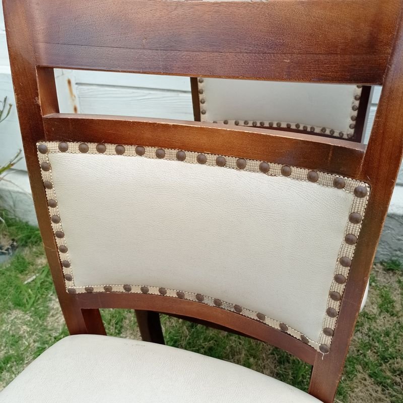 Cuatro sillas de bar de Delfino Álvarez - imagen 2