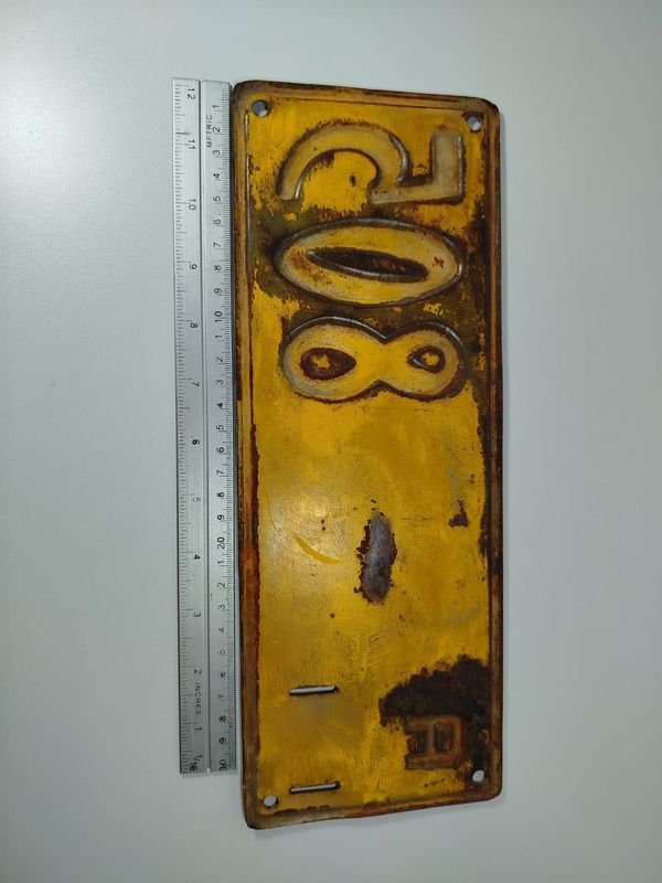 Matrícula de chapa antigua y escasa - imagen 2