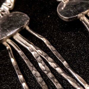 Aros Largos Colgantes de Plata 950 con Diseño de Medusa - imagen 2