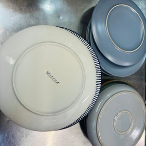 19 Platos Llanos de Loza Selecta - Azul, Verde y Gris - imagen 5