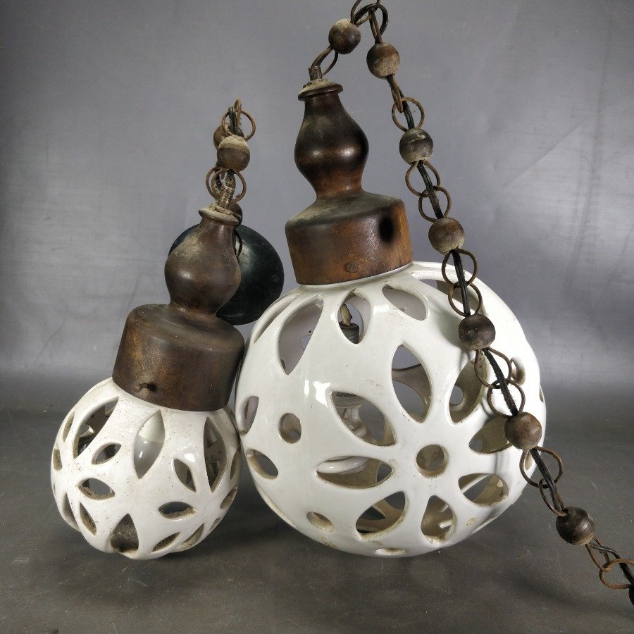 Item 15868 - Image 1