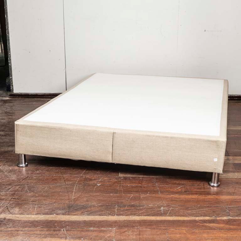 Item 2113868 - Image 0