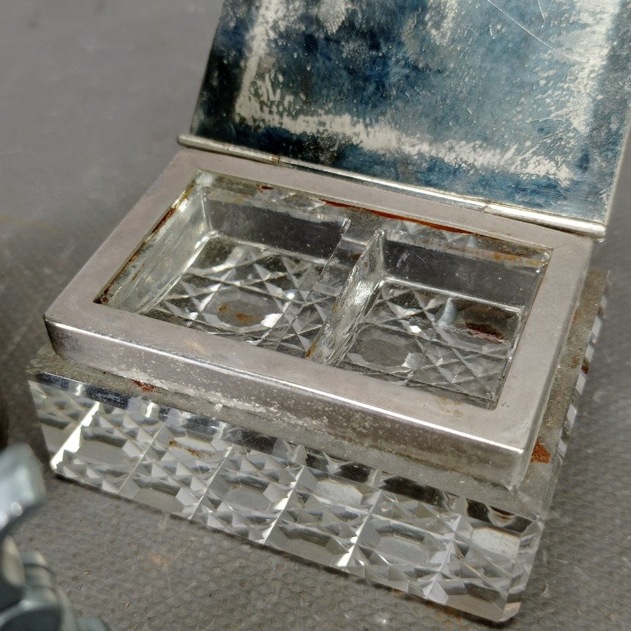 Conjunto de objetos de plata y metal - imagen 4