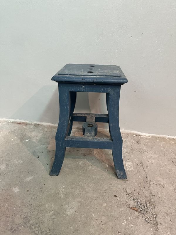 Lote anterior: Mueble Rústico de Madera Maciza