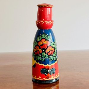 Muñeca Licorera Rusa, Set de Mamushkas (4 Piezas), Cuadro y Adorno de Flores de Cerámica - imagen 4