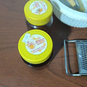 Lote de Miel, Rallador y Utensilios de Cocina Varios - imagen 2
