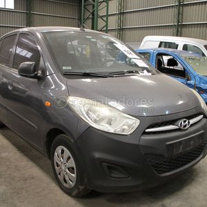 Lote anterior: Hyundai Grand i10 Gris - Interior y Exterior