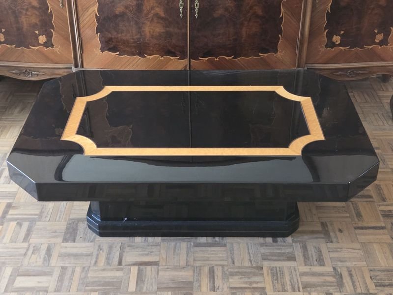 Mesa Ratona Octogonal Negra con Detalles en Madera Clara