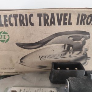 Plancha Eléctrica de Viaje Aro Vintage en Caja - imagen 2