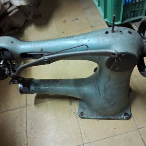 Máquina de Coser Recta para Cuero Industrial - imagen 2