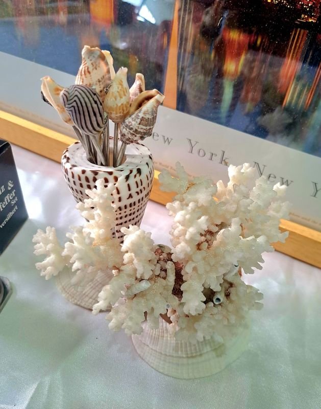 Item 875768 - Image 1