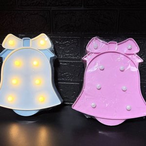 Lote siguiente: Luz Decorativa Campana LED Azul y Rosa