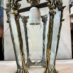 Farol Colgante de Bronce con Vidrios Biselados y Grabados - imagen 3