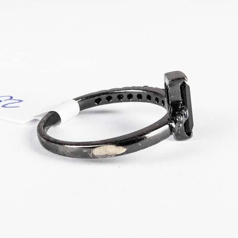 Anillo de plata con baño de rodio negro y piedras naturales - imagen 2