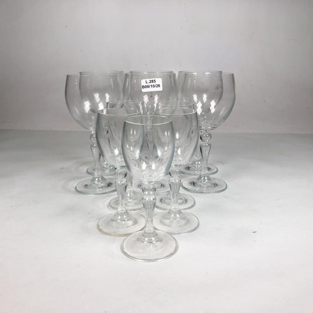 Once Copas de Cristal Hialino de Distintos Tamaños