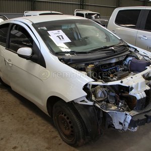 Lote anterior: Fiat Attractive Blanco con Daños