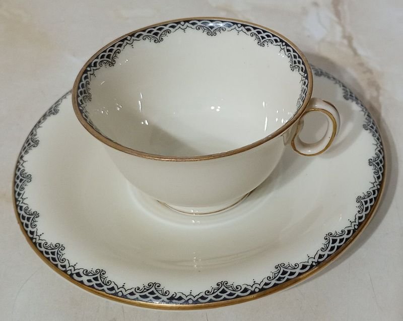 Tazas de café de Porcelana Alemana Hutschenreuther Hohenberg con bordes dorados - imagen 4