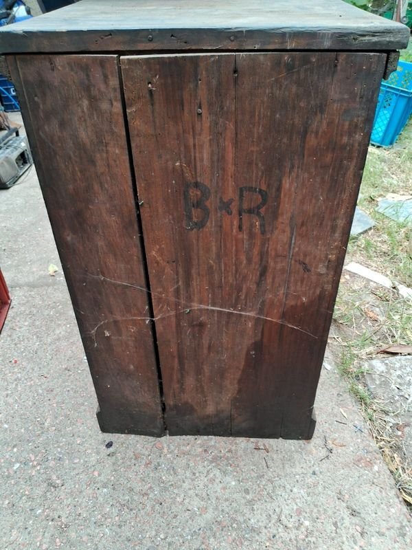 Mueble de madera con estante y puerta para venta - imagen 5