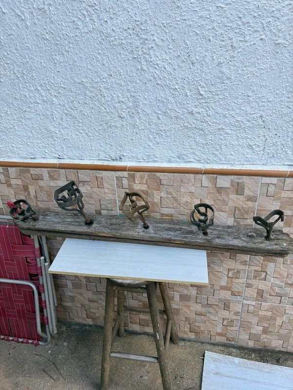 Item 876940 - Image 0