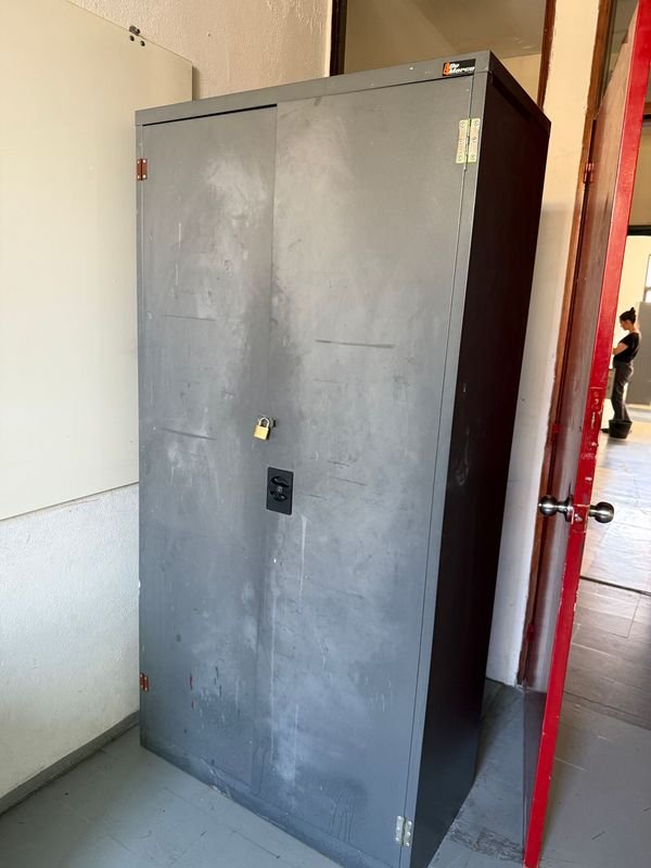 Item 835638 - Image 0