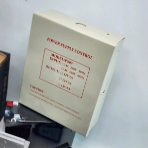 Control de Acceso Magnético con Fuente de Poder y Controles Remotos - imagen 3