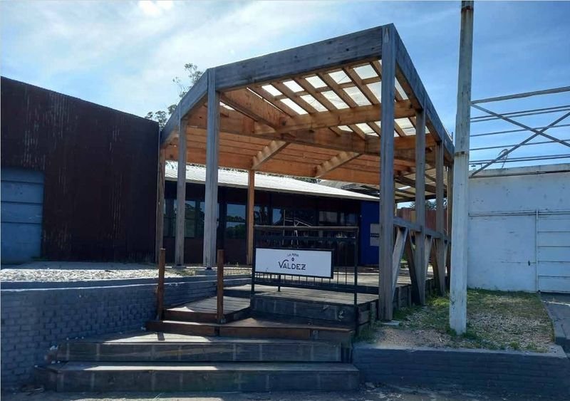 Item 893949 - Image 2