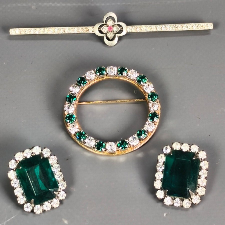 Item 16486 - Image 0