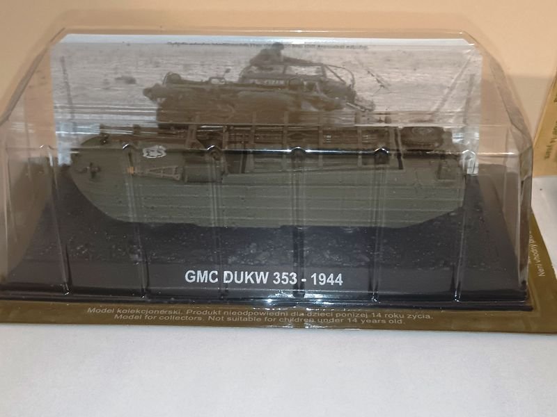 Colección de Modelos Históricos de Camiones Militares - imagen 2