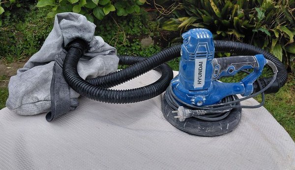 Lijadora Orbital para Yeso Hyundai HYDS180 - Funcionando