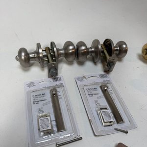 Lote de Pomelas y Cerraduras de Bronce y Acero Inoxidable - imagen 6