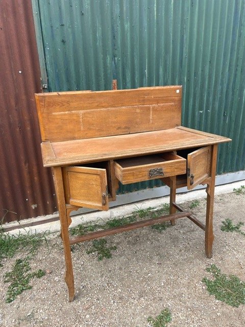 Item 27987 - Image 2