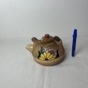 Caldera Decorativa de Cerámica con Diseño Floral - imagen 4