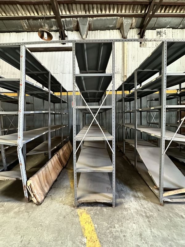 Item 904335 - Image 22