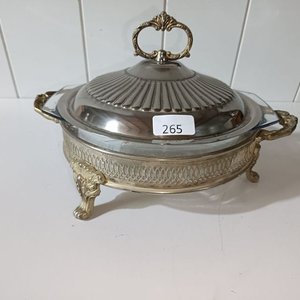 Lote siguiente: Fuente Marinex con Soporte y Tapa Bañada en Plata