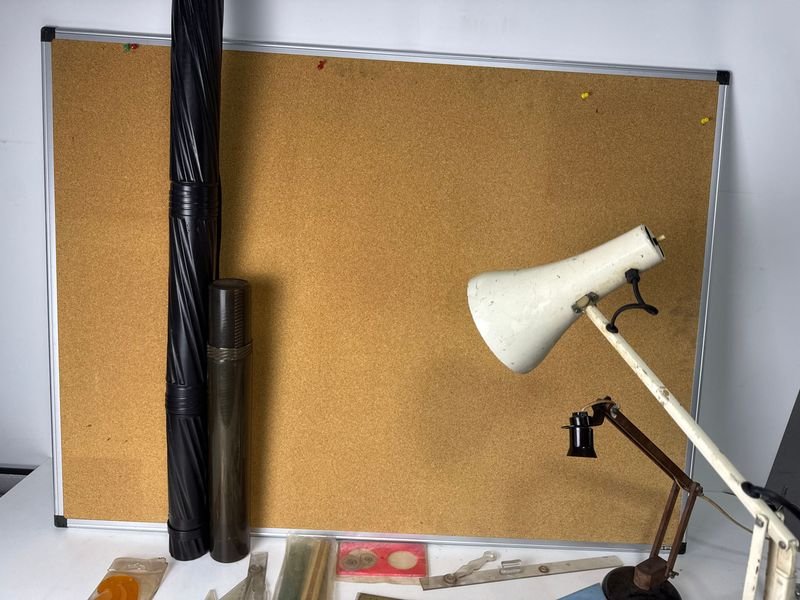 Lámparas de escritorio vintage y accesorios para dibujos - imagen 10