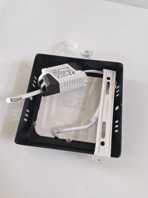Lámpara LED ECO 6W con larga duración - imagen 3