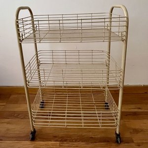 Carrito Organizador de Cocina con Banco Plástico y Accesorios - imagen 3