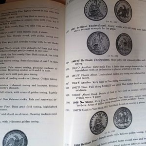 7 Catálogos de Numismática Americana y Mundial de Coin Galleries - imagen 2