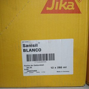 Lote siguiente: 24 Pomos de Silicona Antihongos Sika Sanisil Blanco para Baños y Cocina